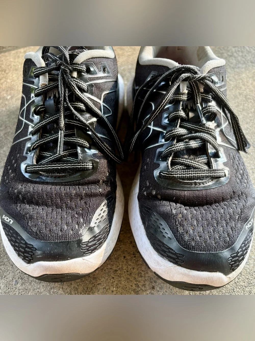 Karhu Ikoni Ortix Woman's  Black Athletic Running Shoes with White Midsole